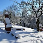 Vikendica Coprnicka Hisa