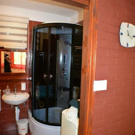 Coprnicka Hisa * Skrad